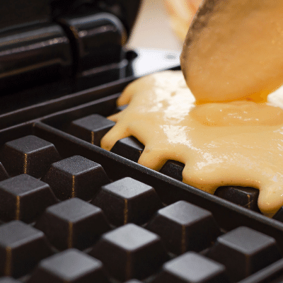 La Ciencia de los Waffles Perfectos: Funcionamiento y Beneficios de una Waflera Industrial