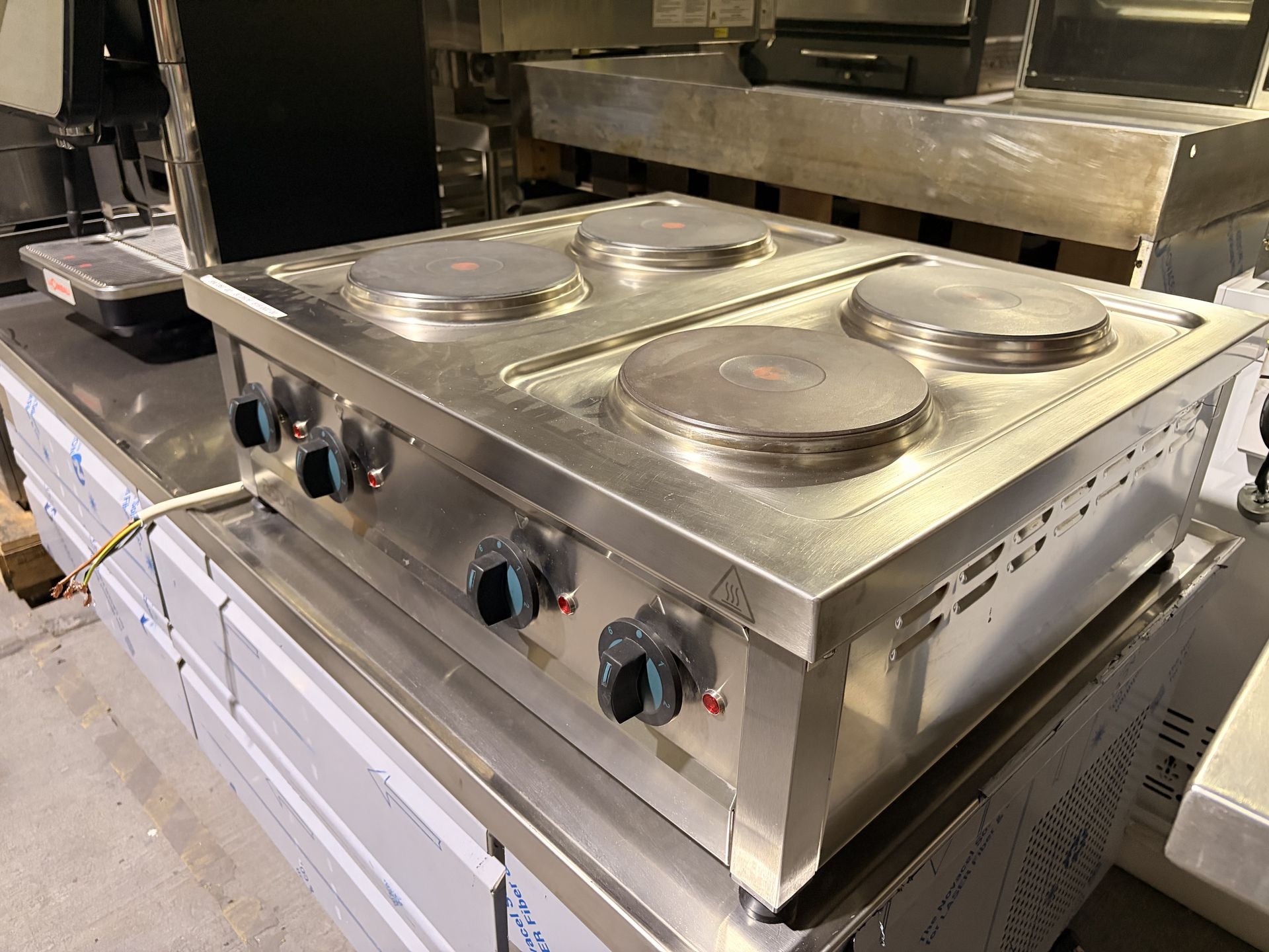 Asber Parrilla Eléctrica 4 Placas Redondas 230V ERE-800T Seminuevo