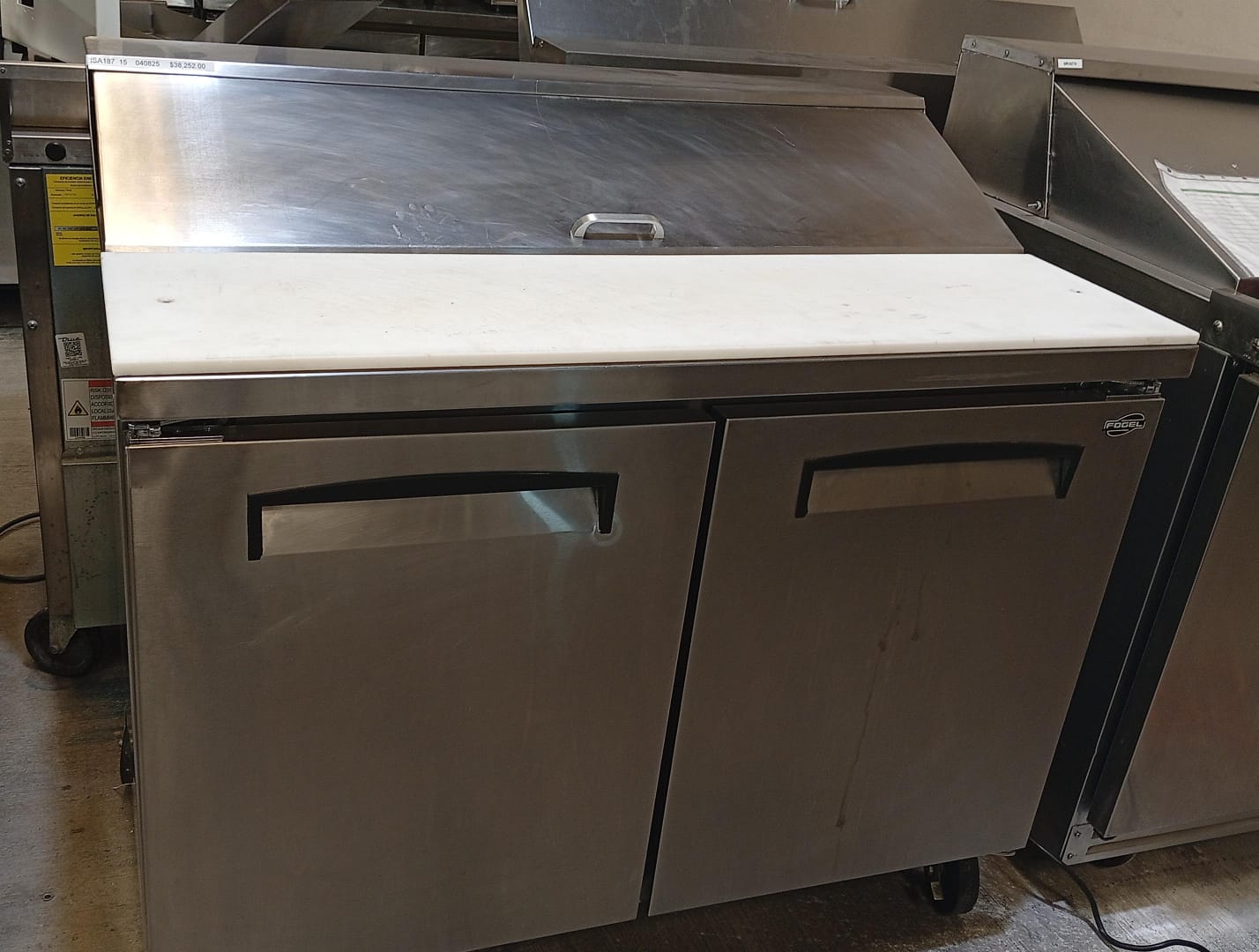 Fogel Mesa de Preparación Refrigerada 2 Puertas FLP-45-12 Seminuevo
