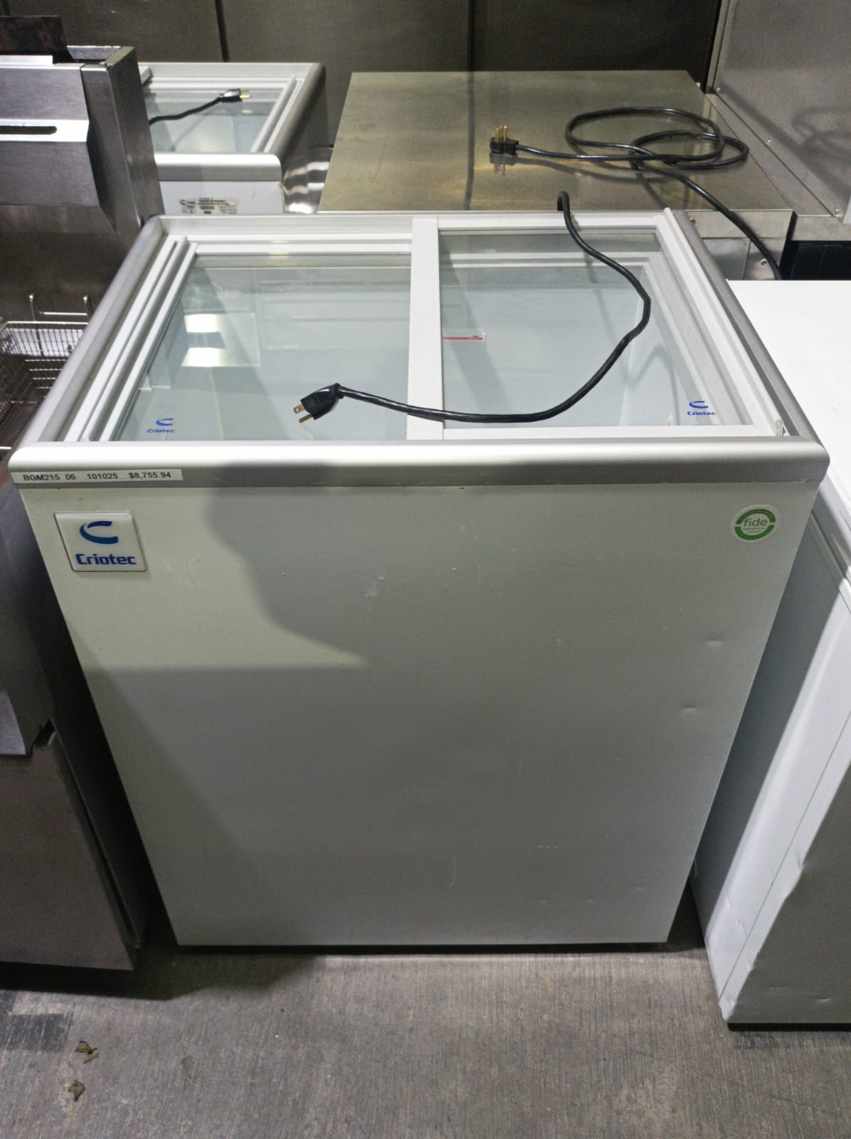 Criotec Congelador Horizontal Paletero 115V CCH-05 Seminuevo