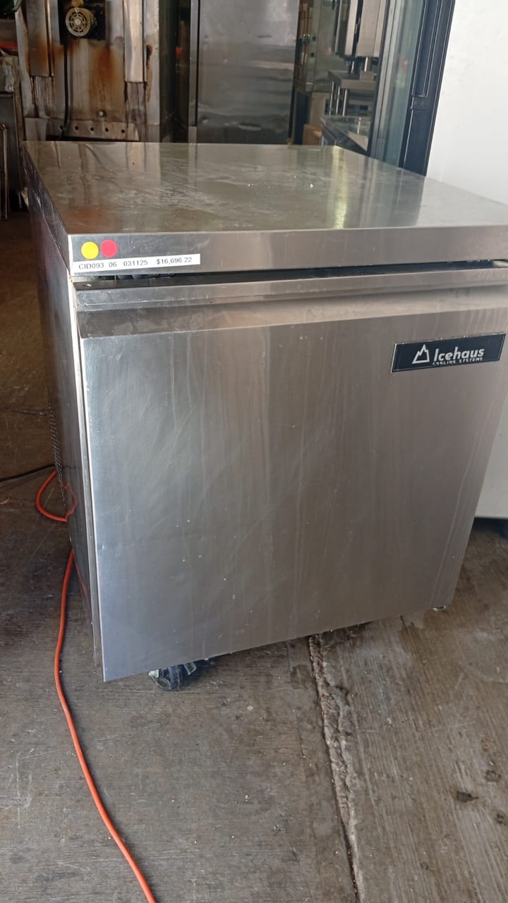 Icehaus Congelador Bajo Barra 1 Puerta 5 Pies CBB-1P-SS-01 115V Seminuevo