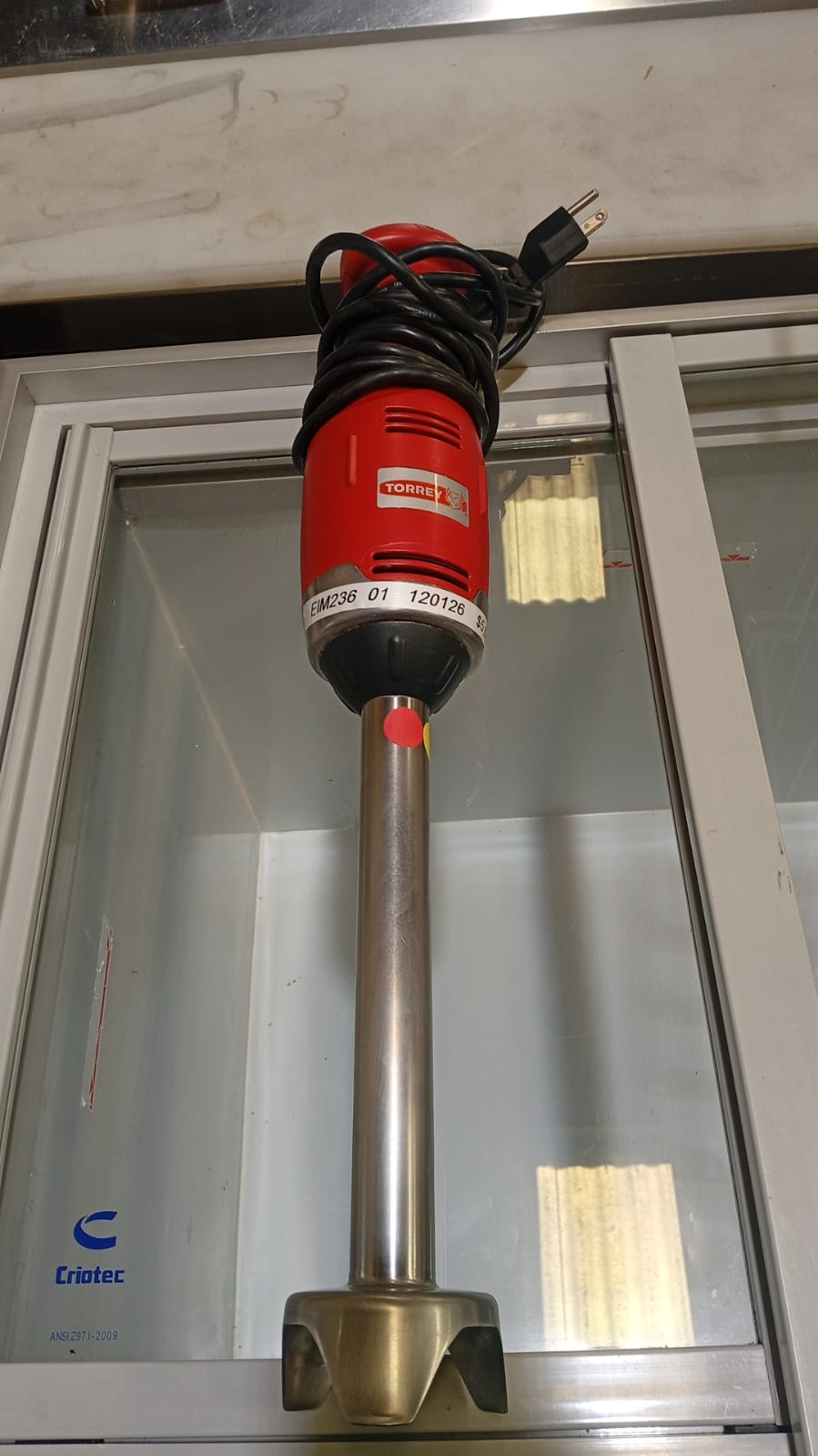 Torrey Turbolicuador 15L Brazo 22.5cm 250W TR-270 110V Seminuevo