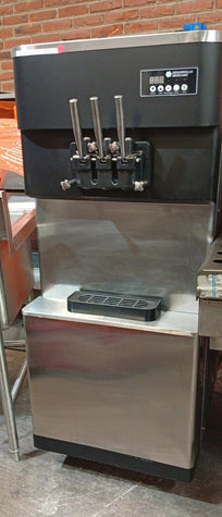 Demex Maquina de Helado Suave 513 110V Seminuevo