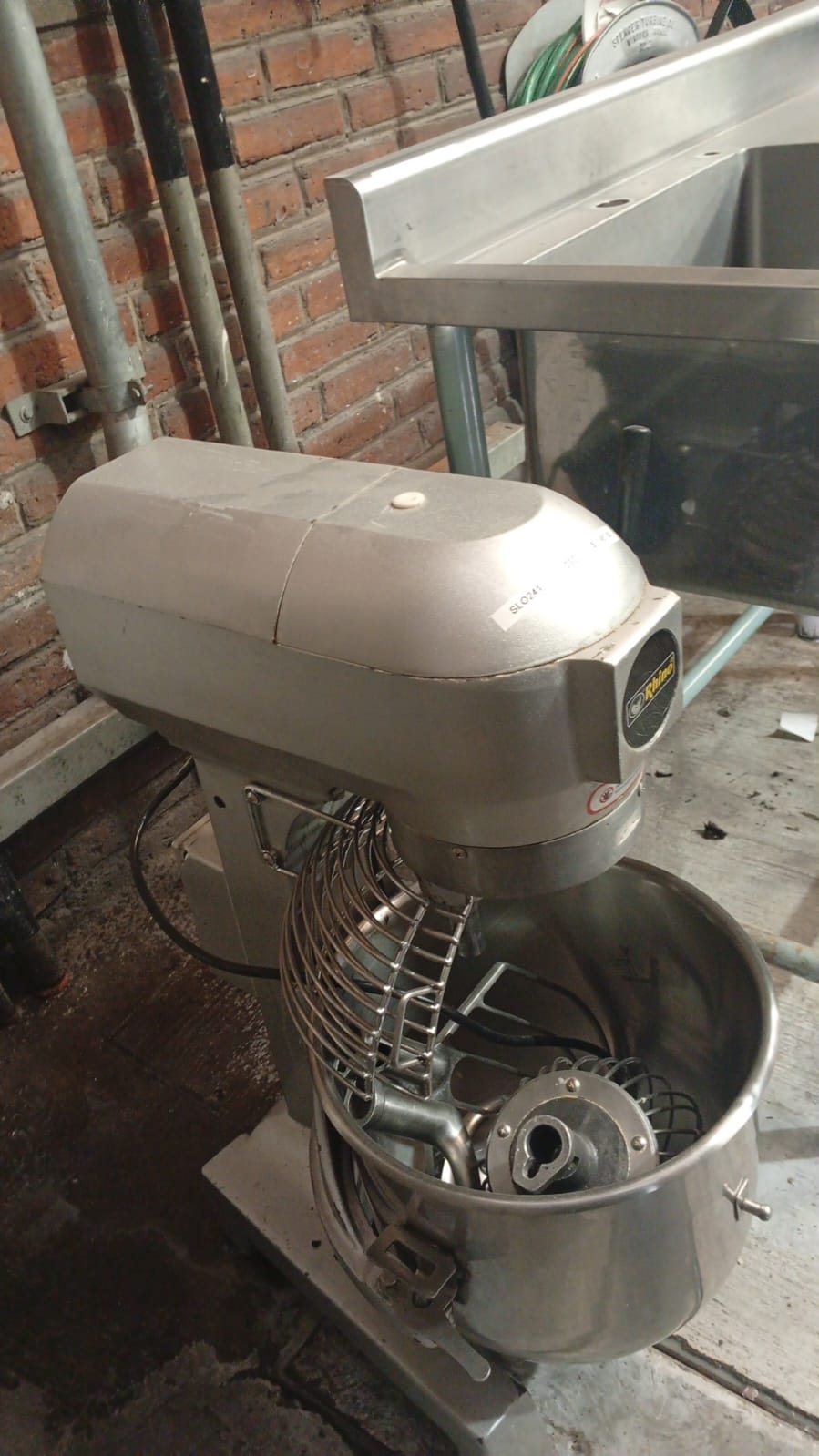 Rhino Batidora Planetaria 30L BATI-30 127V Seminuevo