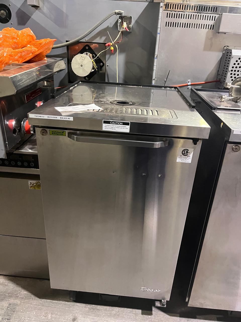 Turbo Air Enfriador Dispensador de cerveza 1 Barril TBD1SBDN6 115V Seminuevo
