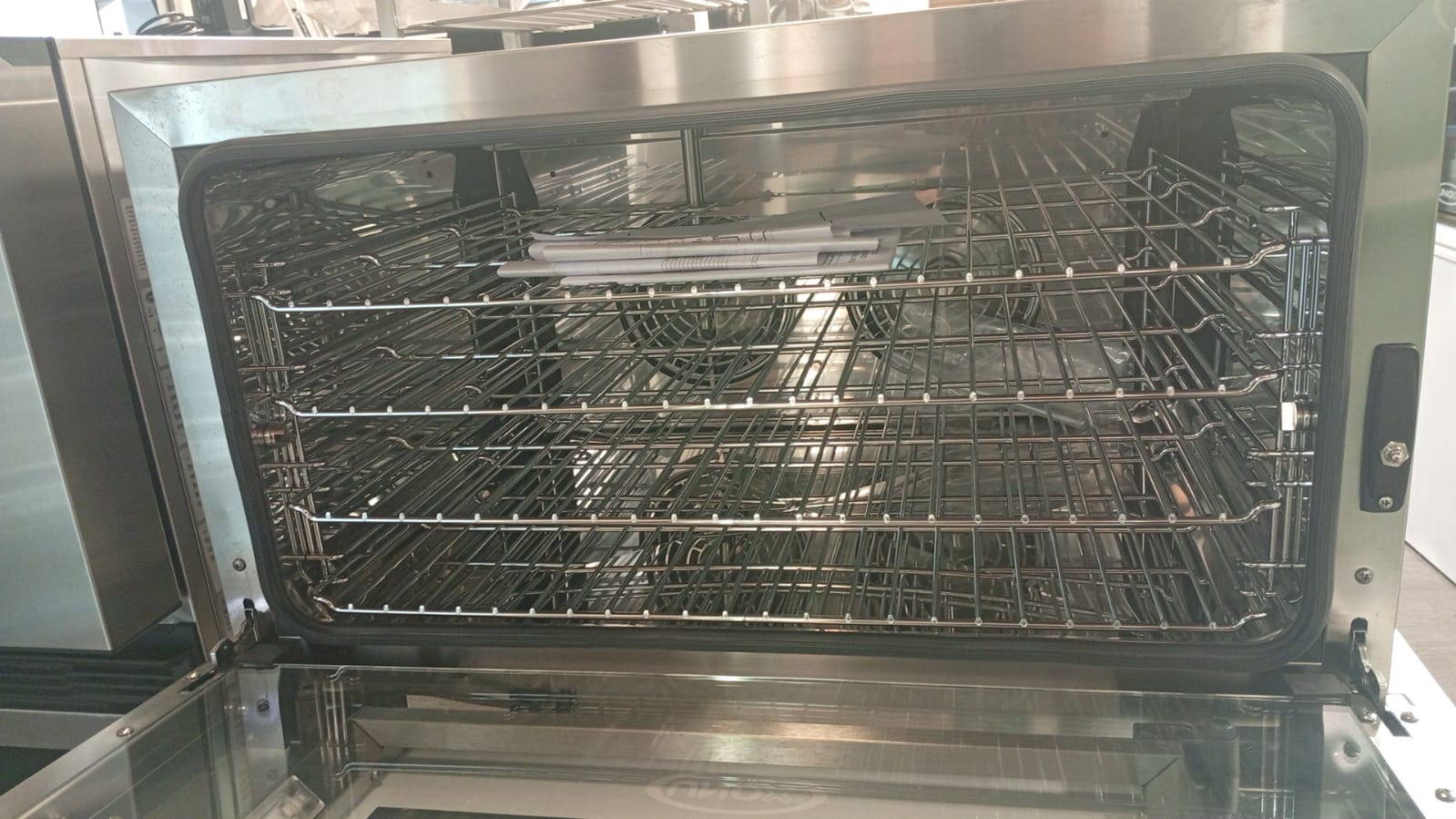 Unox Rossella Horno Convección 4 Bandejas Eléctrico XAFT-04FS-ETDV 240V Outlet