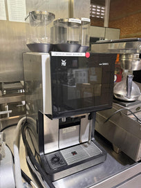 WMF Cafetera Superautomática 5000 S 220V Seminuevo