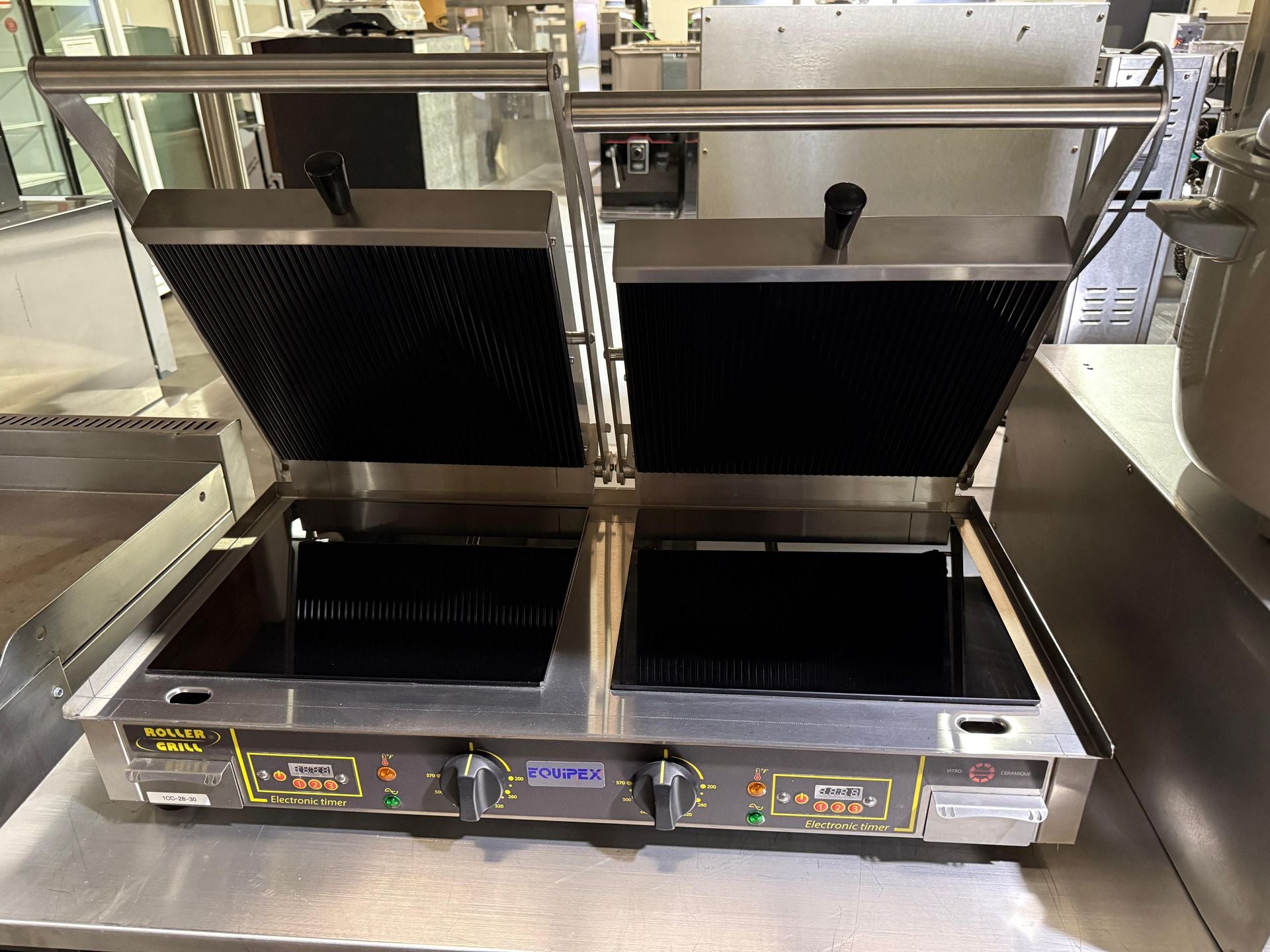 Equipex Grill Sodir Panini Grill DIABLO VG Seminuevo