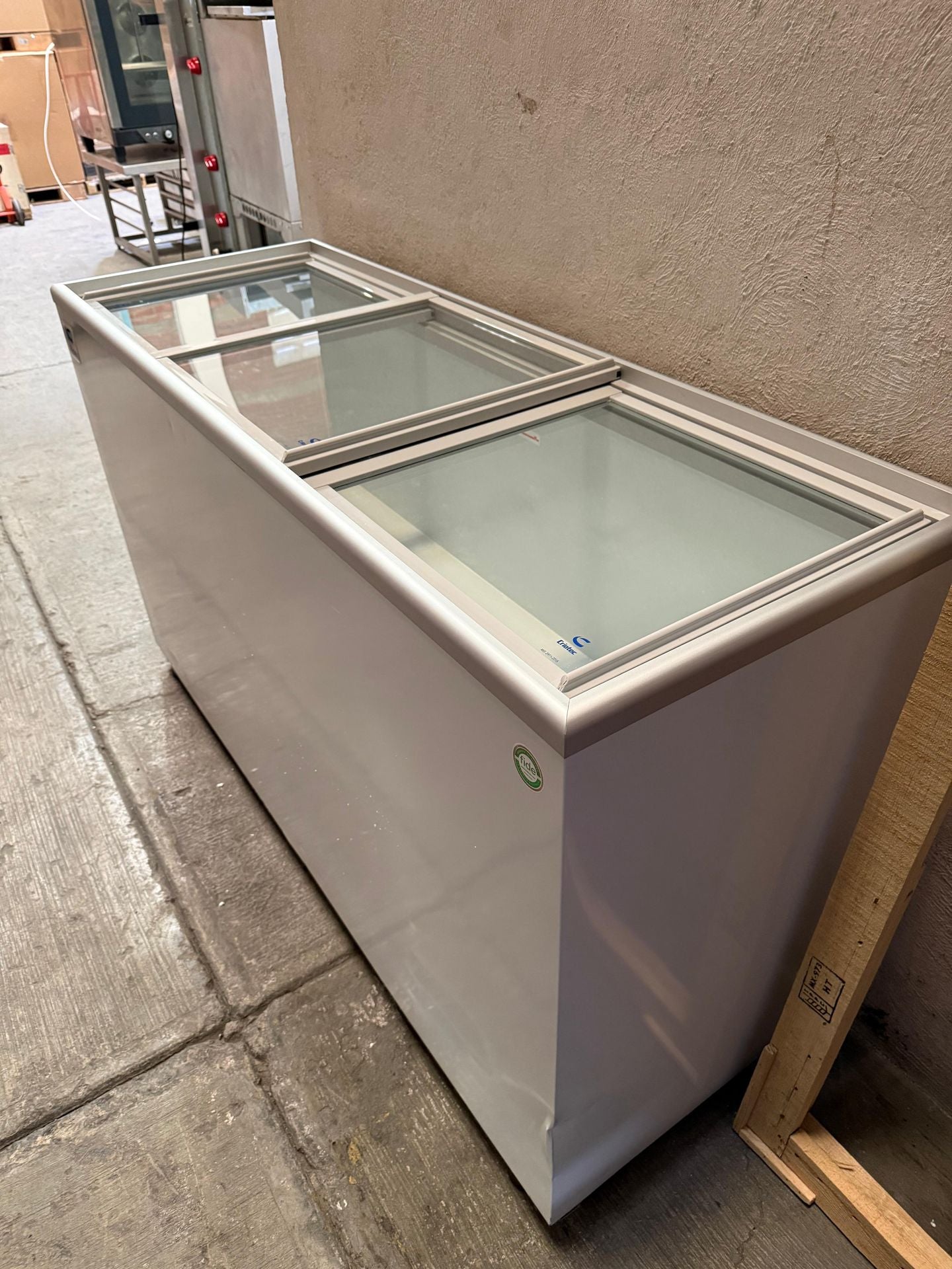 Criotec Congelador horizontal de puertas corredizas de 15 pies CCH-15 Outlet