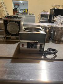 International Calentador Multifuncional Chocolate CMF-1 Seminuevo