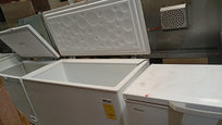 Polar Congelador Horizontal 15 Pies CH-15 115V Seminuevo
