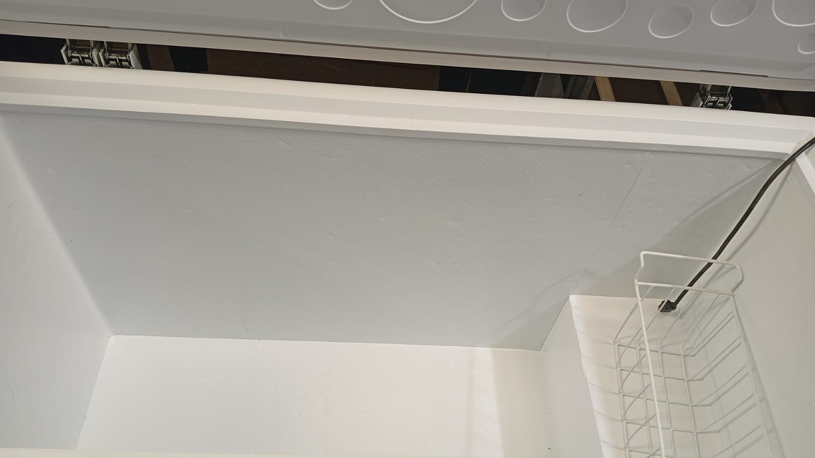 Polar Congelador Horizontal 15 Pies CH-15 115V Seminuevo