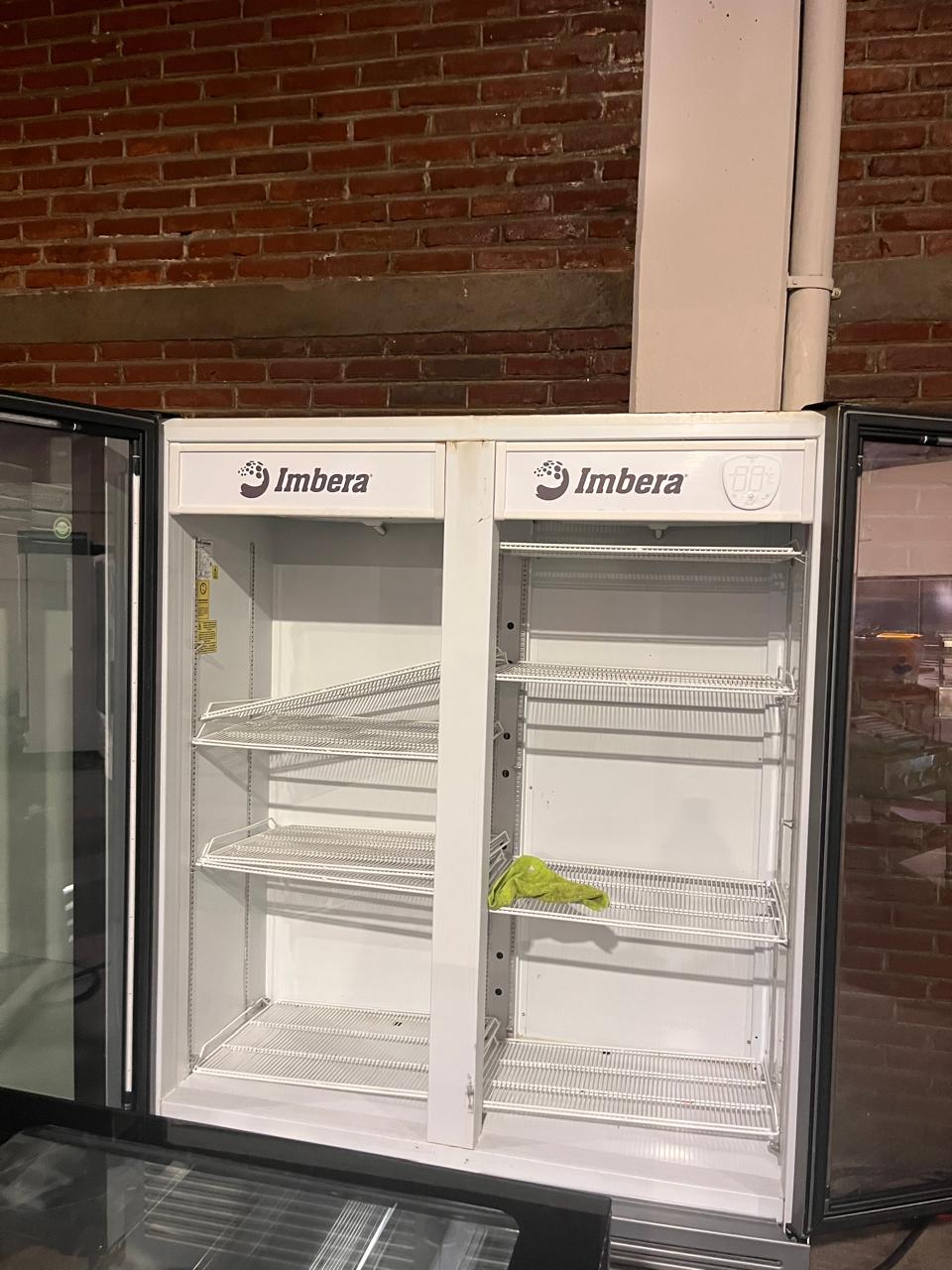 Imbera Refrigerador Vertical 2 Puertas Cristal Luz Led 42 Pies G342 2P 115V Seminuevo